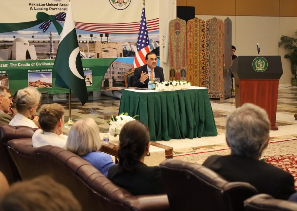 1391CFDA-FF9D-42BD-A375-93FACF60C966