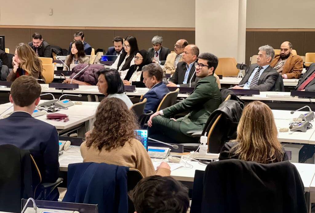 2D894C50-1C63-4FAC-A39A-85EFFF7BBC59