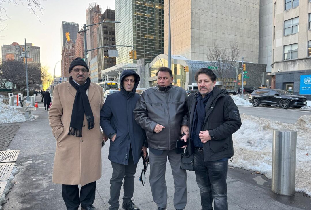 E6804B80-A8FD-4DA7-A8B6-9593C001E788