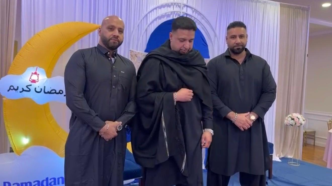 Sherazi Restaurant Hosts