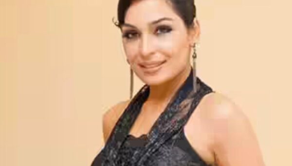 Pakistani Actress Meera Deported at Canada